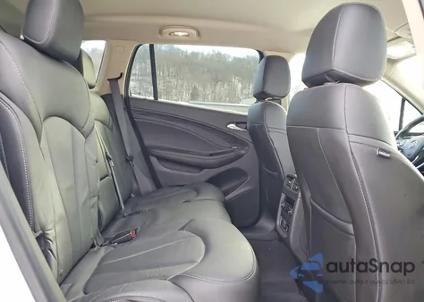 2018 Buick Envision Premium z USA, uszkodzony, nr VIN LRBFX3SX4JD056789